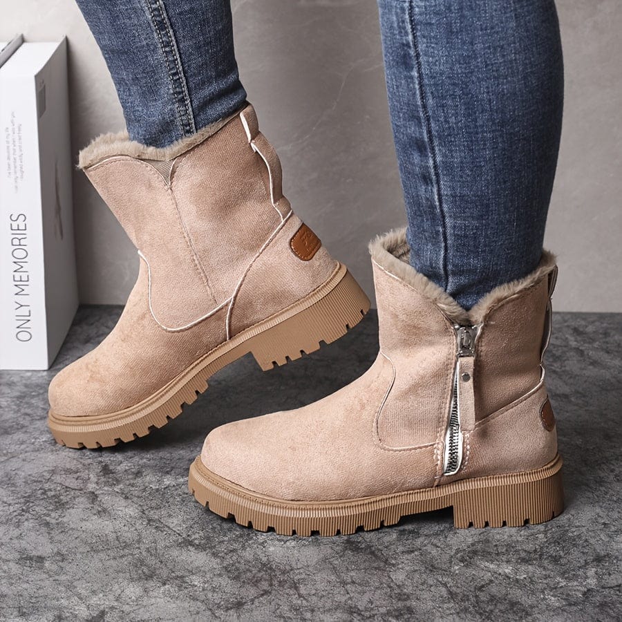 Staubige griechische Winterstiefel