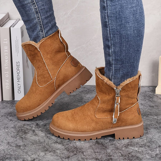 Staubige griechische Winterstiefel